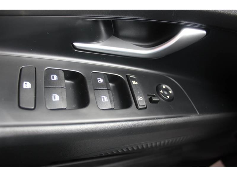 hyundai Elantra 2023 - 18