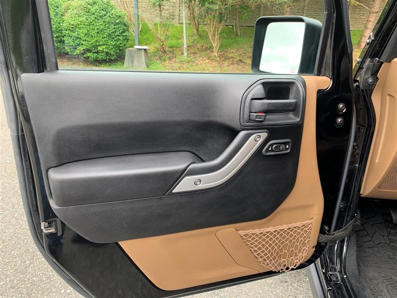 jeep Wrangler 2015 - 9