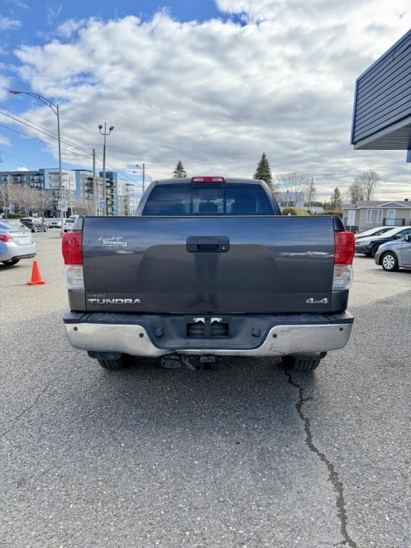 toyota Tundra 2012 - 7