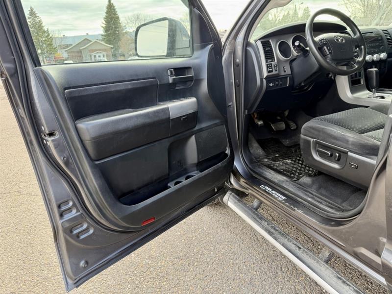 toyota Tundra 2012 - 10