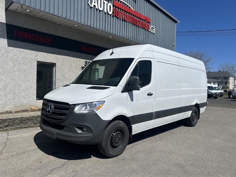 mercedes-benz Sprinter fourgonnette utilitaire 2021