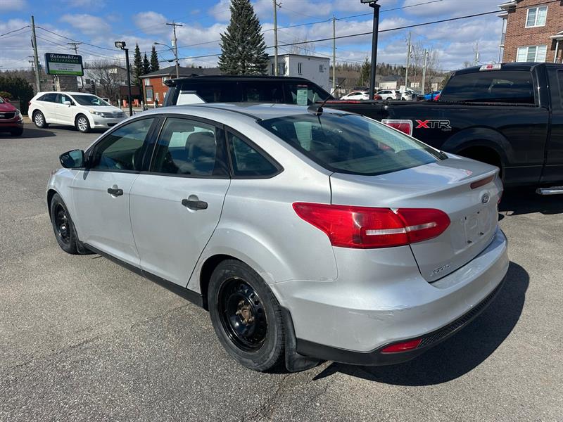 ford Focus 2015 - 4