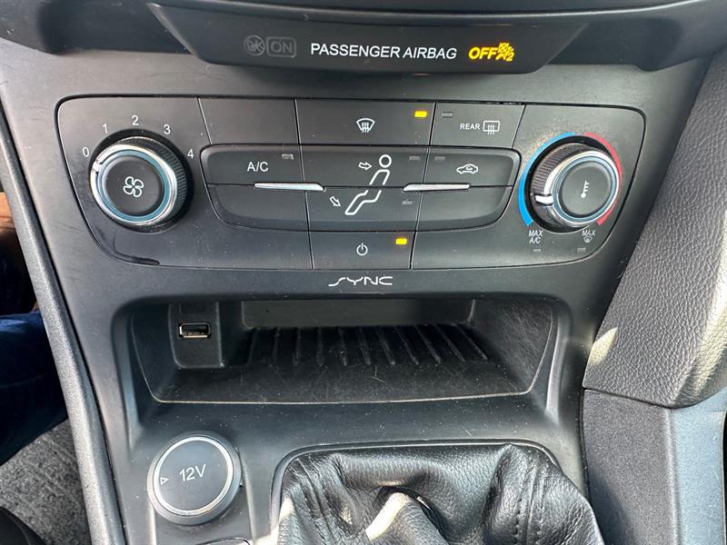 ford Focus 2015 - 9