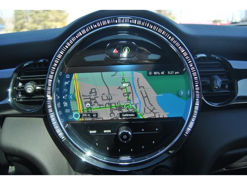 2024 Mini 3 Door - Image 19