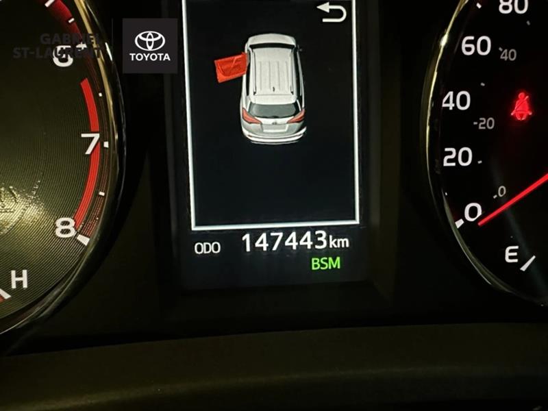 toyota RAV4 2017 - 12