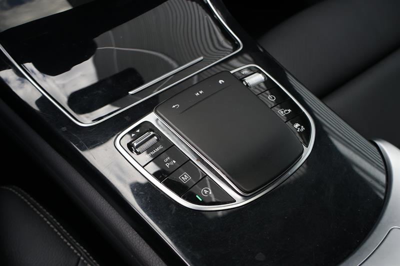 mercedes-benz GLC 2023 - 26