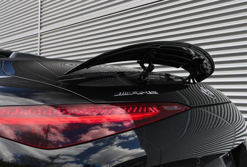 mercedes-benz SL 2023 - 12