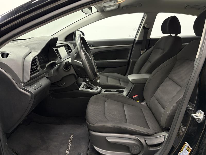 hyundai Elantra 2020 - 2
