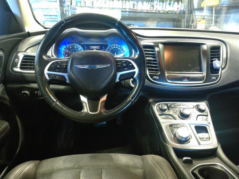 chrysler 200 2015 - 11
