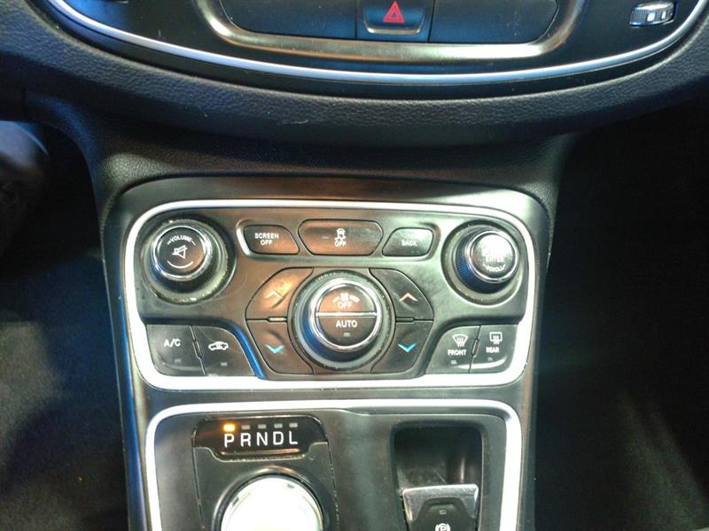 chrysler 200 2015 - 15