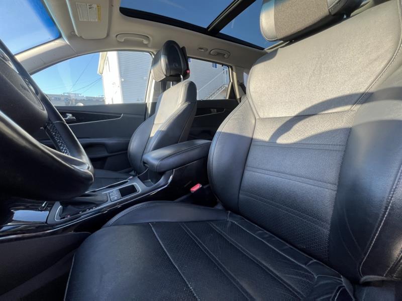 kia Sorento 2016 - 22