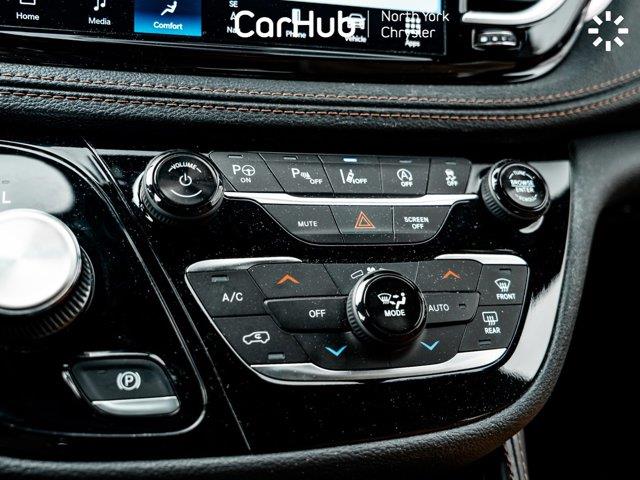chrysler Pacifica 2024 - 26