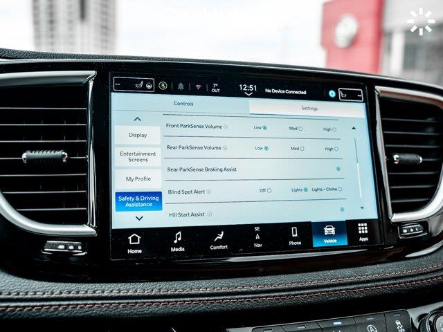 chrysler Pacifica 2024 - 33
