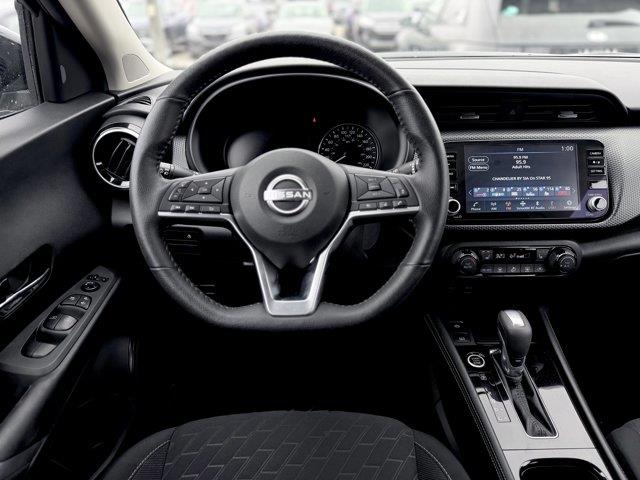 nissan Kicks Play 2025 - 14