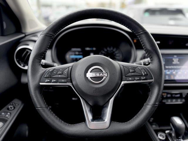 nissan Kicks Play 2025 - 15