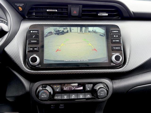 nissan Kicks Play 2025 - 18