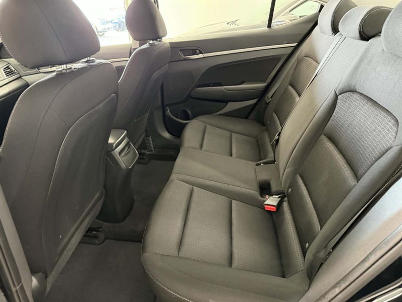 hyundai Elantra 2018 - 11
