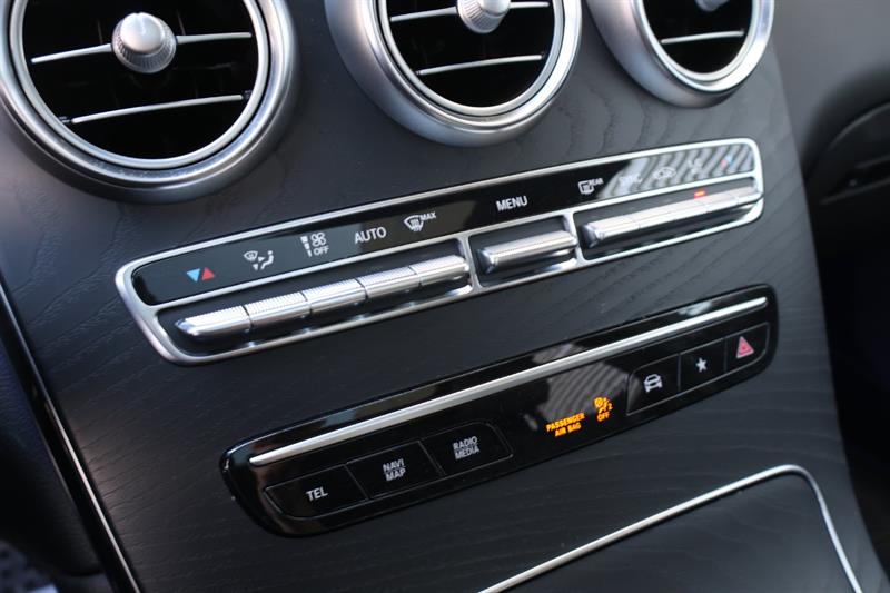 mercedes-benz GLC 2022 - 23