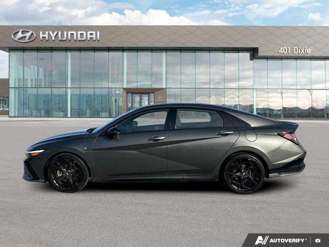 hyundai Elantra 2025 - 2
