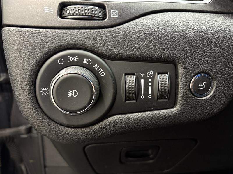 jeep Cherokee 2019 - 19