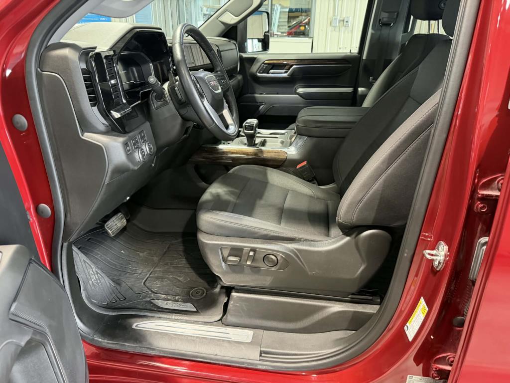 gmc SIERRA 1500 4WD CREW CAB PICKUP 2023 - 4
