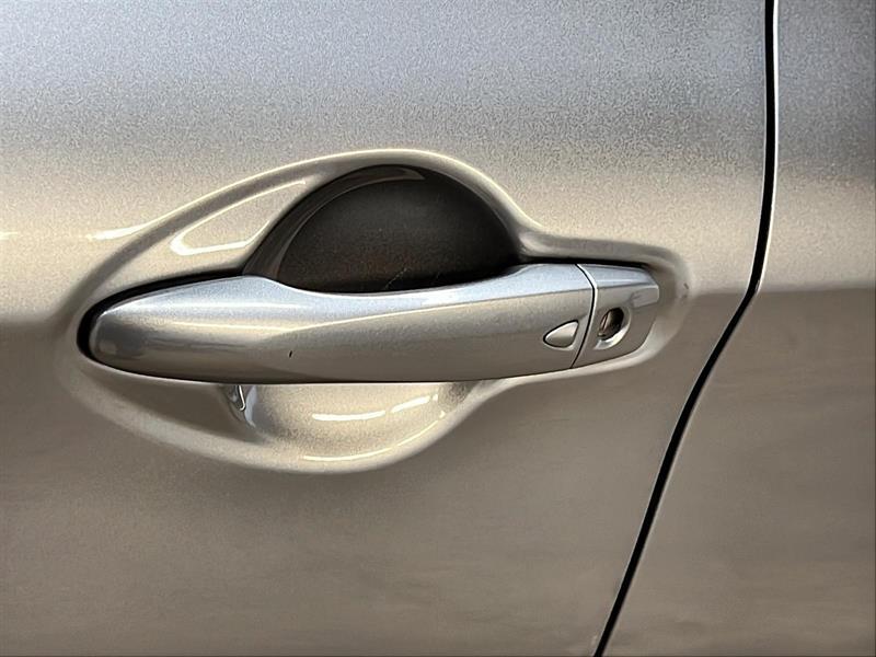 nissan Qashqai 2023 - 25