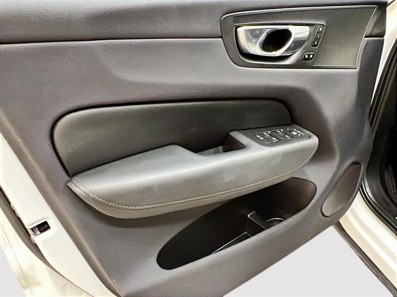 volvo XC60 2024 - 26