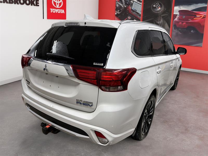 mitsubishi Outlander Plug-In Hybrid 2018 - 3