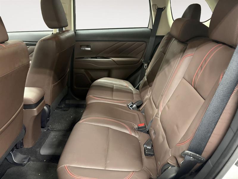 mitsubishi Outlander Plug-In Hybrid 2018 - 10