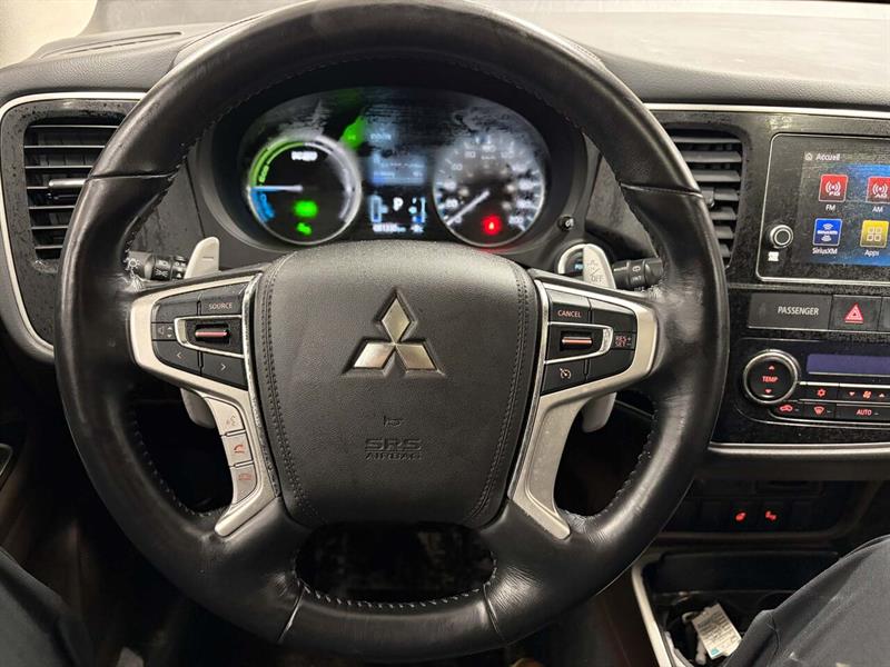 mitsubishi Outlander Plug-In Hybrid 2018 - 13