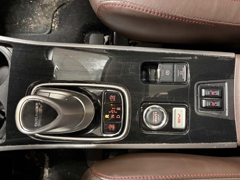 mitsubishi Outlander Plug-In Hybrid 2018 - 16