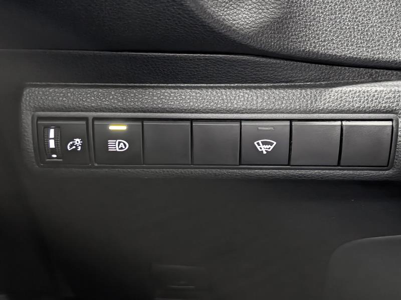 toyota Corolla 2023 - 16