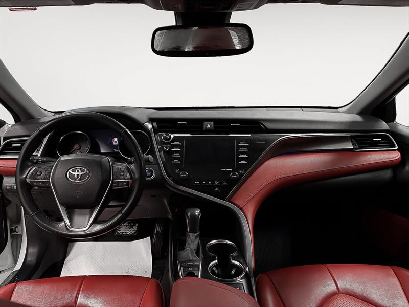 toyota Camry 2020 - 11