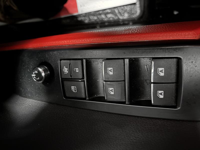 toyota Camry 2020 - 13