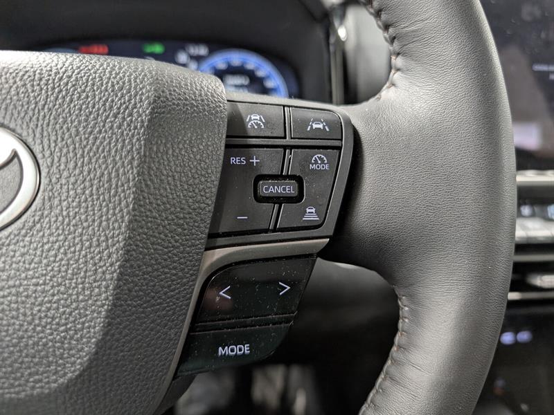 toyota Camry Hybrid 2026 - 16