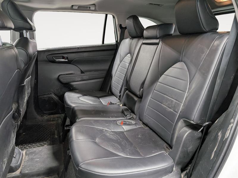 toyota Highlander 2023 - 21