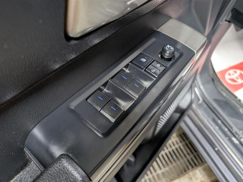 toyota Tundra 2022 - 13