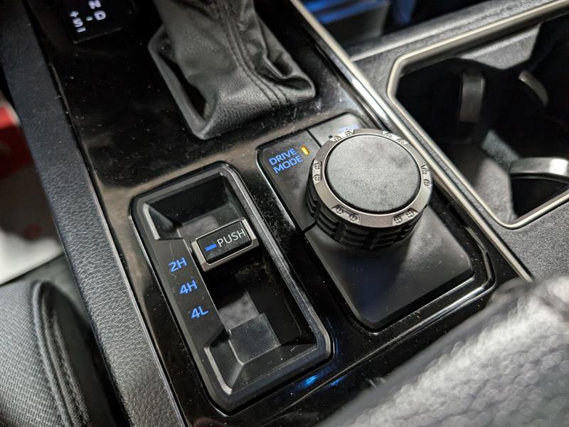 toyota Tundra 2022 - 25