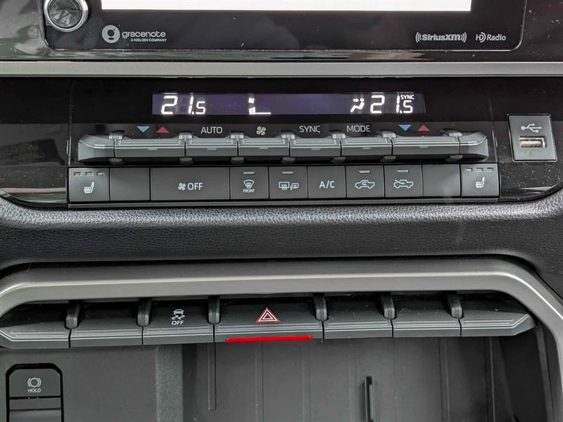 toyota Tundra 2023 - 11