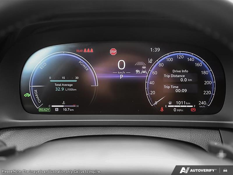 toyota Crown Signia 2026 - 13