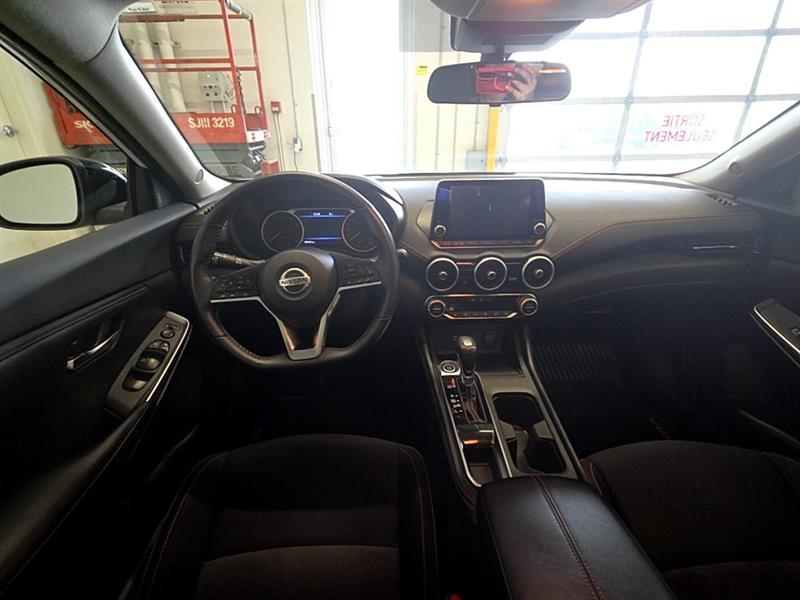 nissan Sentra 2020 - 17