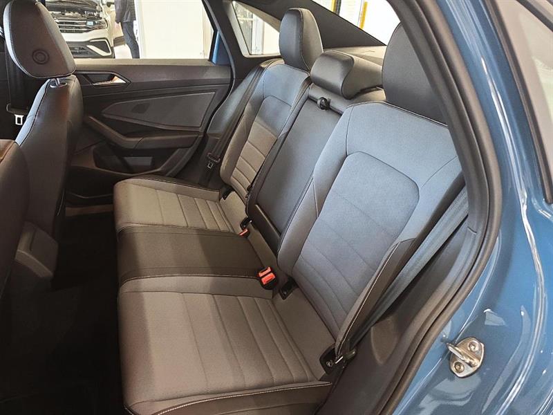 volkswagen Jetta 2025 - 12