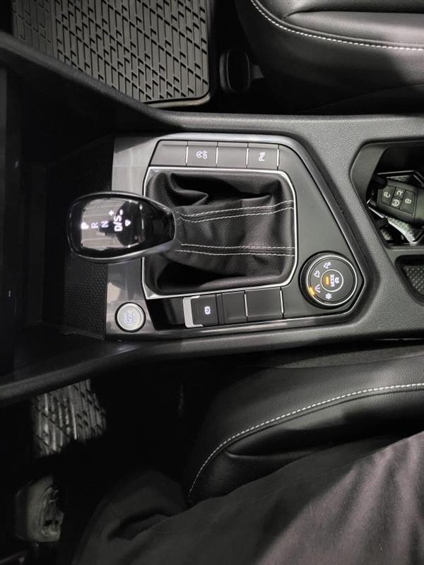 volkswagen Tiguan 2022 - 17