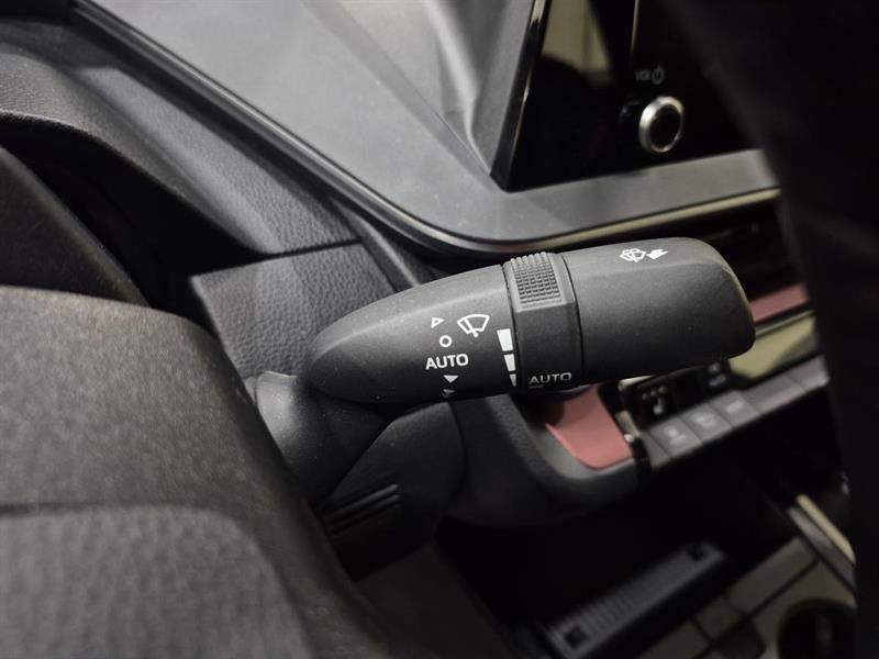 toyota Prius Prime 2024 - 13