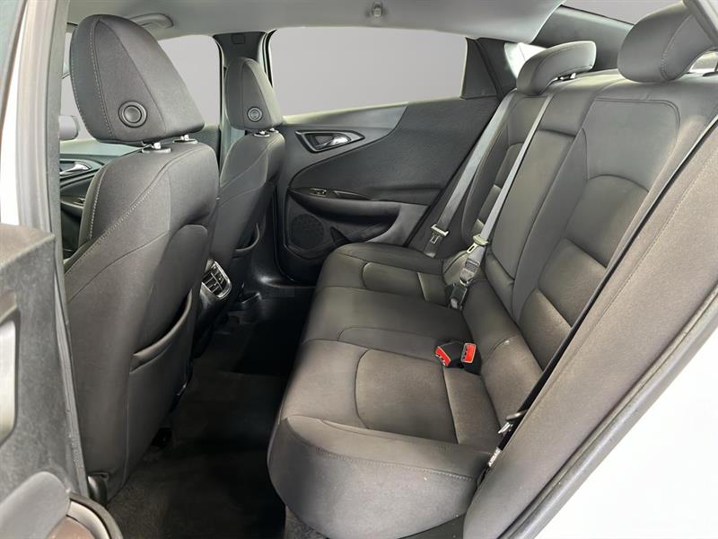 chevrolet Malibu 2022 - 14