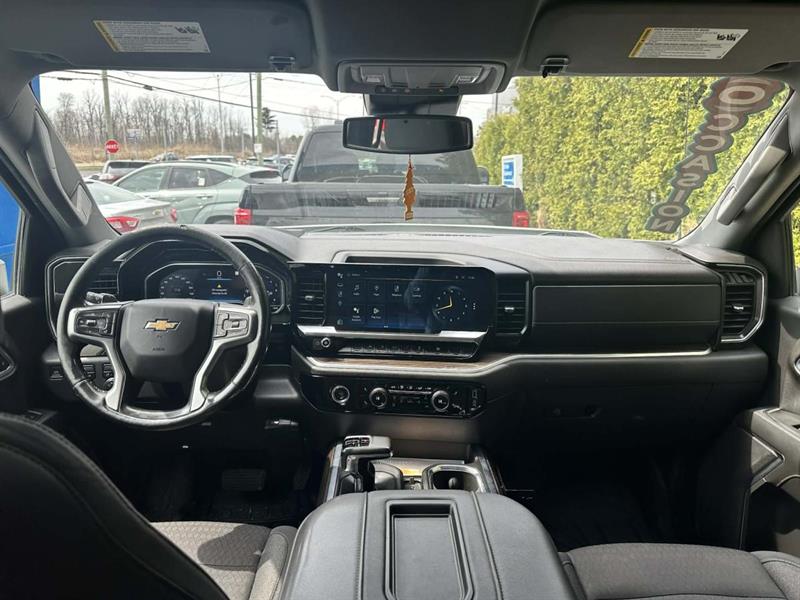 chevrolet Silverado 1500 2022 - 12