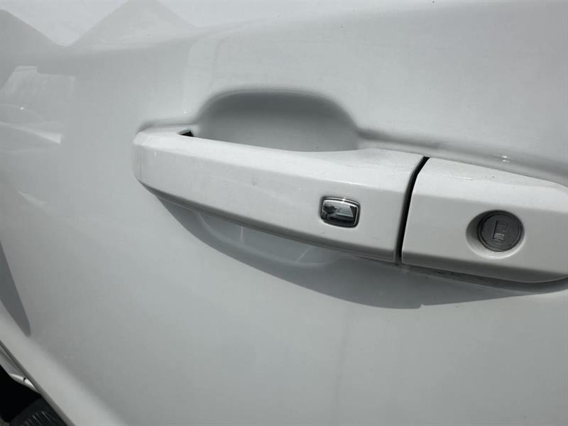 chevrolet Silverado 1500 2022 - 15