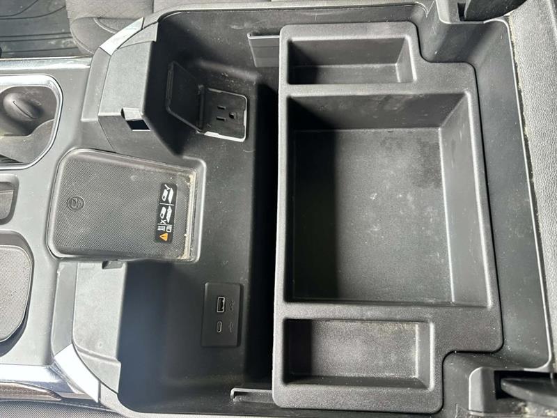 chevrolet Silverado 1500 2022 - 29
