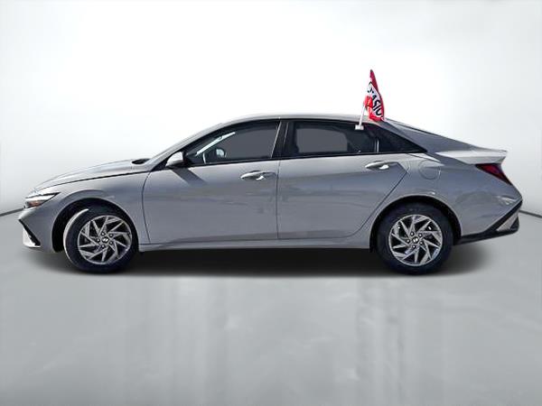 hyundai Elantra 2025 - 6