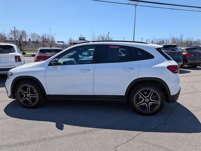 mercedes-benz GLA 2022 - 16